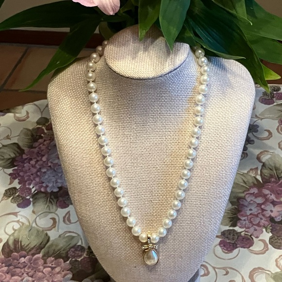 ROMAN SIGNED GLASS PEARLS WITH BEAUTIFUL PENDANT - Picture 4 of 16
